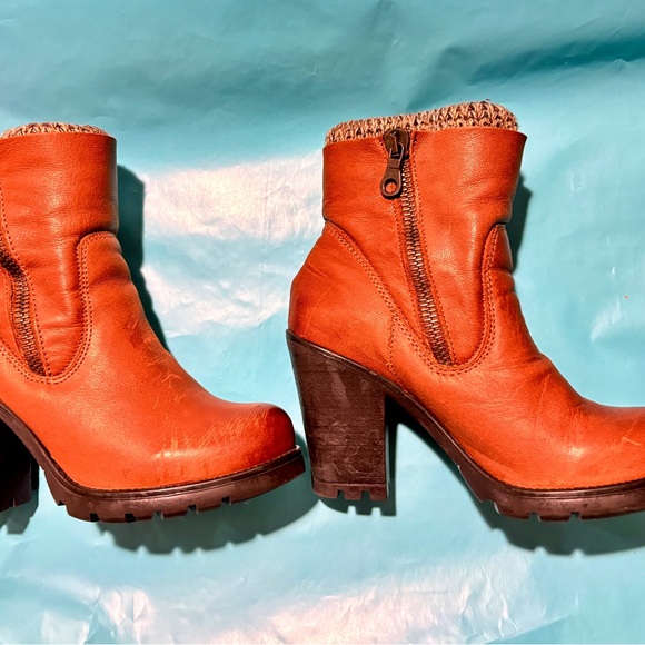 Steve Madden Sweater Ankle Boots - Picture 4 of 12